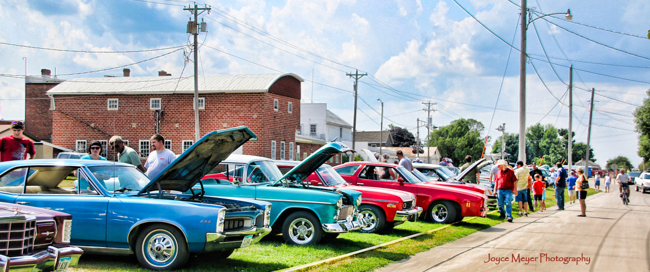 bluff-country-cruisers-car-show-in-ossian-jm