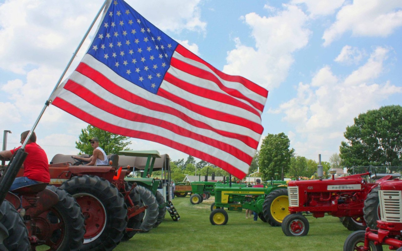 tractor-days-in-castaliasc